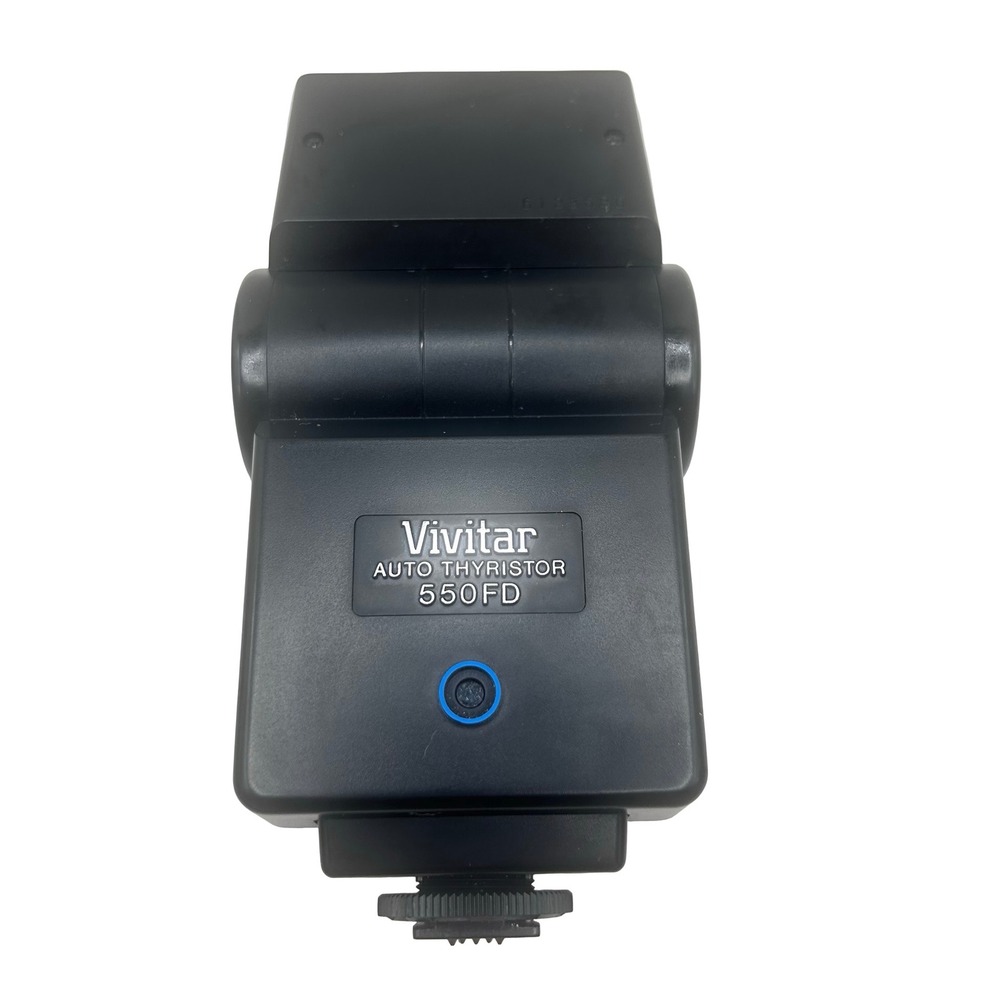 Vivitar Auto Thyristor 550FD Camera Flash with Case ISO 100 200 400 TTL UNTESTED